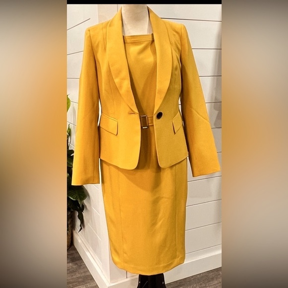 NWT EVAN PICONE BLACK LABEL SUIT:JACKET Sz 6 DRESS Sz 8 MUSTARD YELLOW - Picture 1 of 16